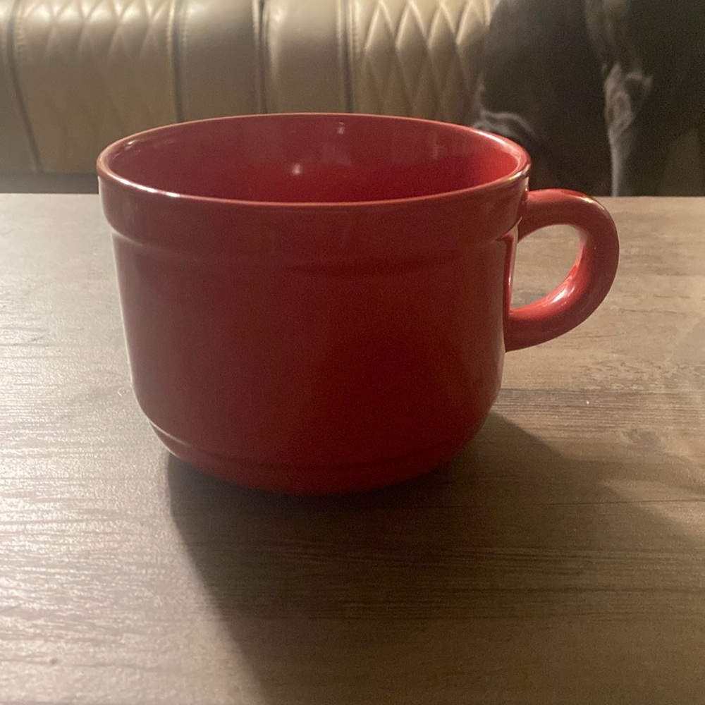 RED COFFEE/SOUP CUP BY POYAL NORFOLK